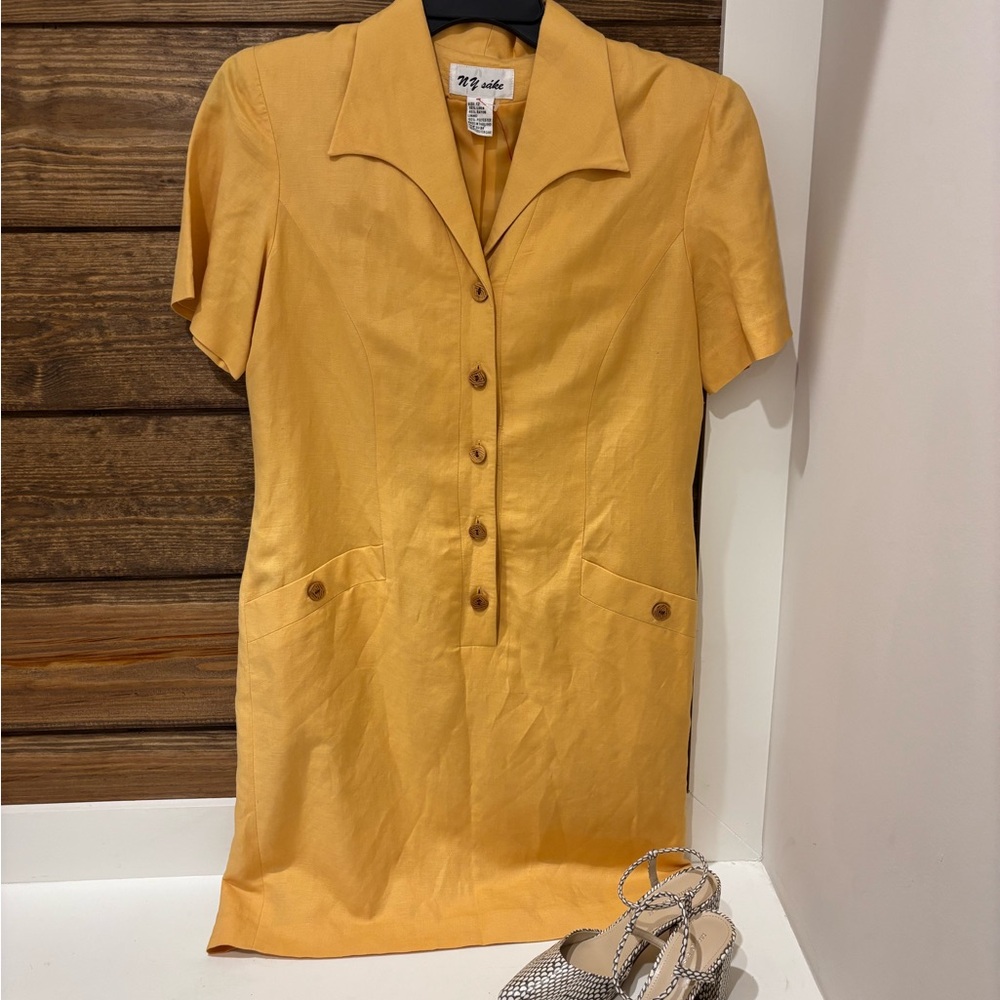 NY Sáke Yellow Linen Button-Up Dress